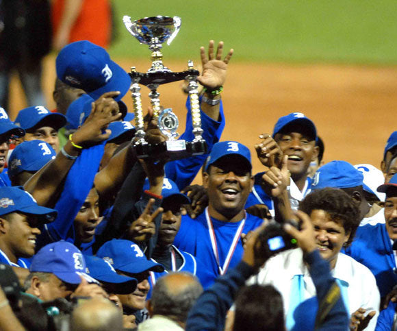 Industriales Legacy "El Duque" Sweatshirt